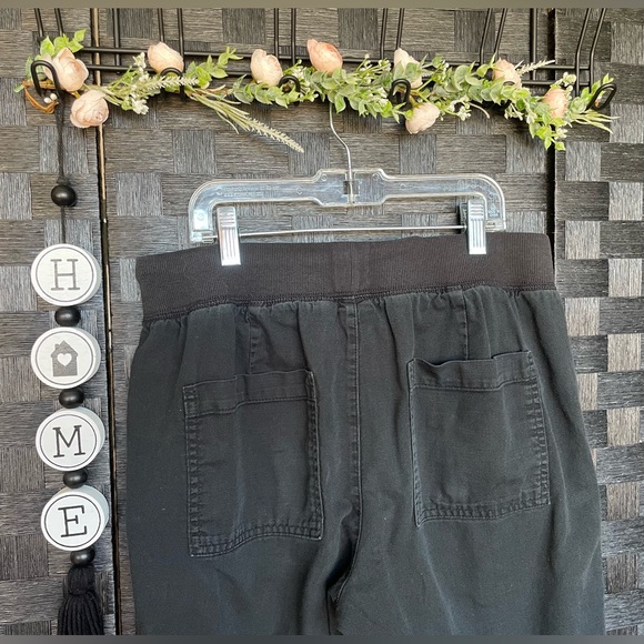 Woman’s Gap Joggers Size S - Picture 4 of 8